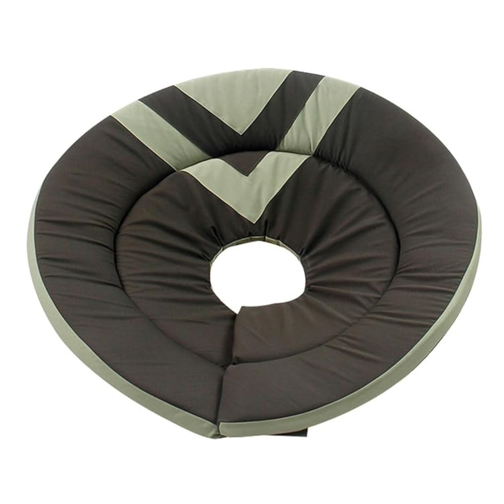Pet Collar Neck Protection Cover:Our dog recovery collar won't obstruct your pet's vision, allowing them to eat, drink, sleep, and play as usual. It ensures your pet maintains a sense of normalcy during their recovery period.