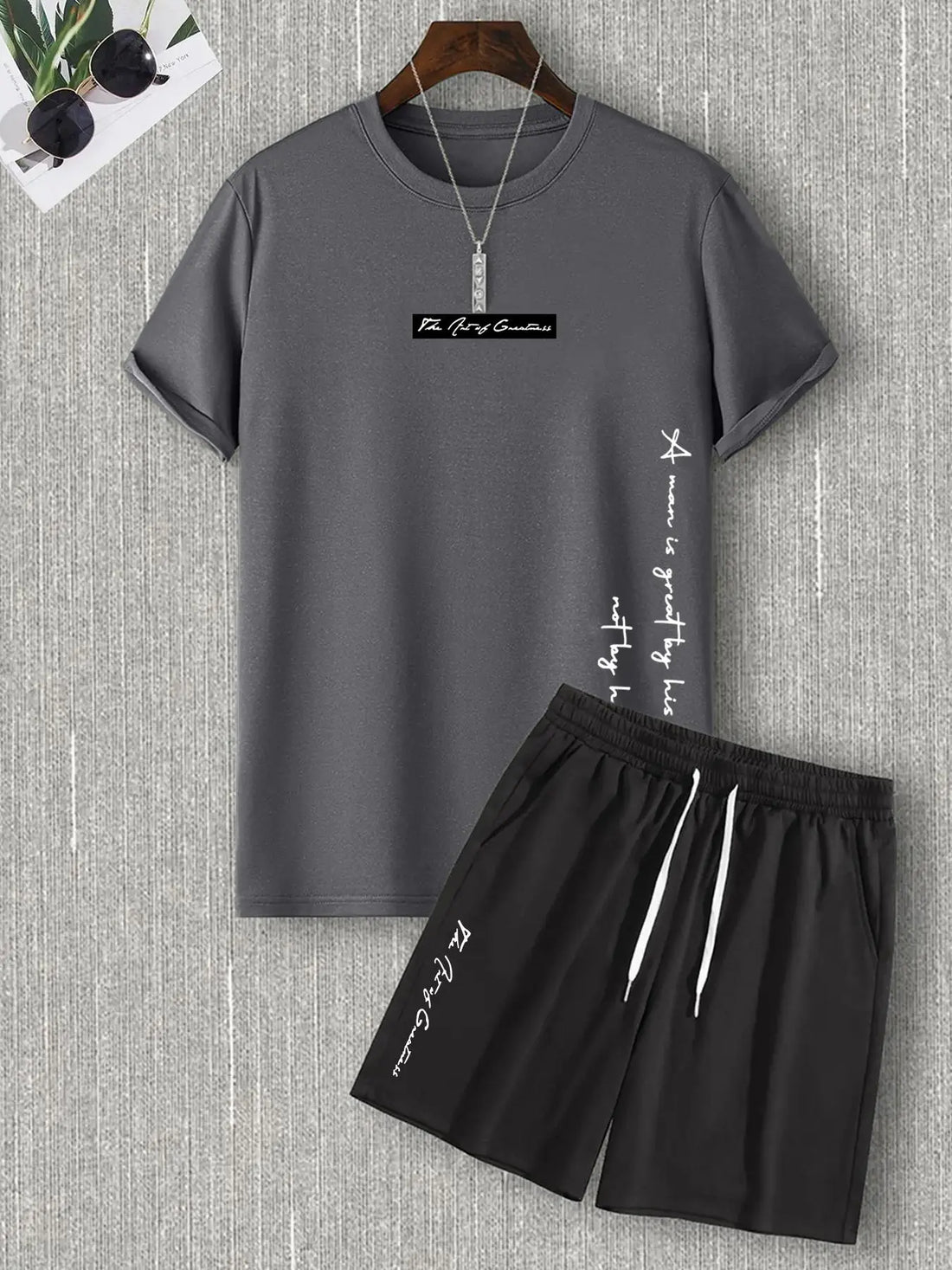 Two Counts Men'S Letter Print Tee & Drawstring Pocket Shorts Set, Regular Fit Streetwear Casual Short Sleeve T-Shirt & Shorts, Men'S Designer Outfits Set, Men Summer Outfits 2024